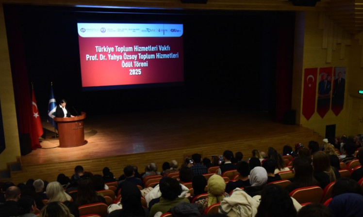 2025 TOVAK Prof. Dr. Yahya Özsoy Toplum Hizmetleri Ödülleri sahiplerini buldu