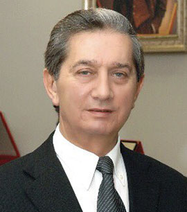 Prof. Dr. Baki Komşuoğlu